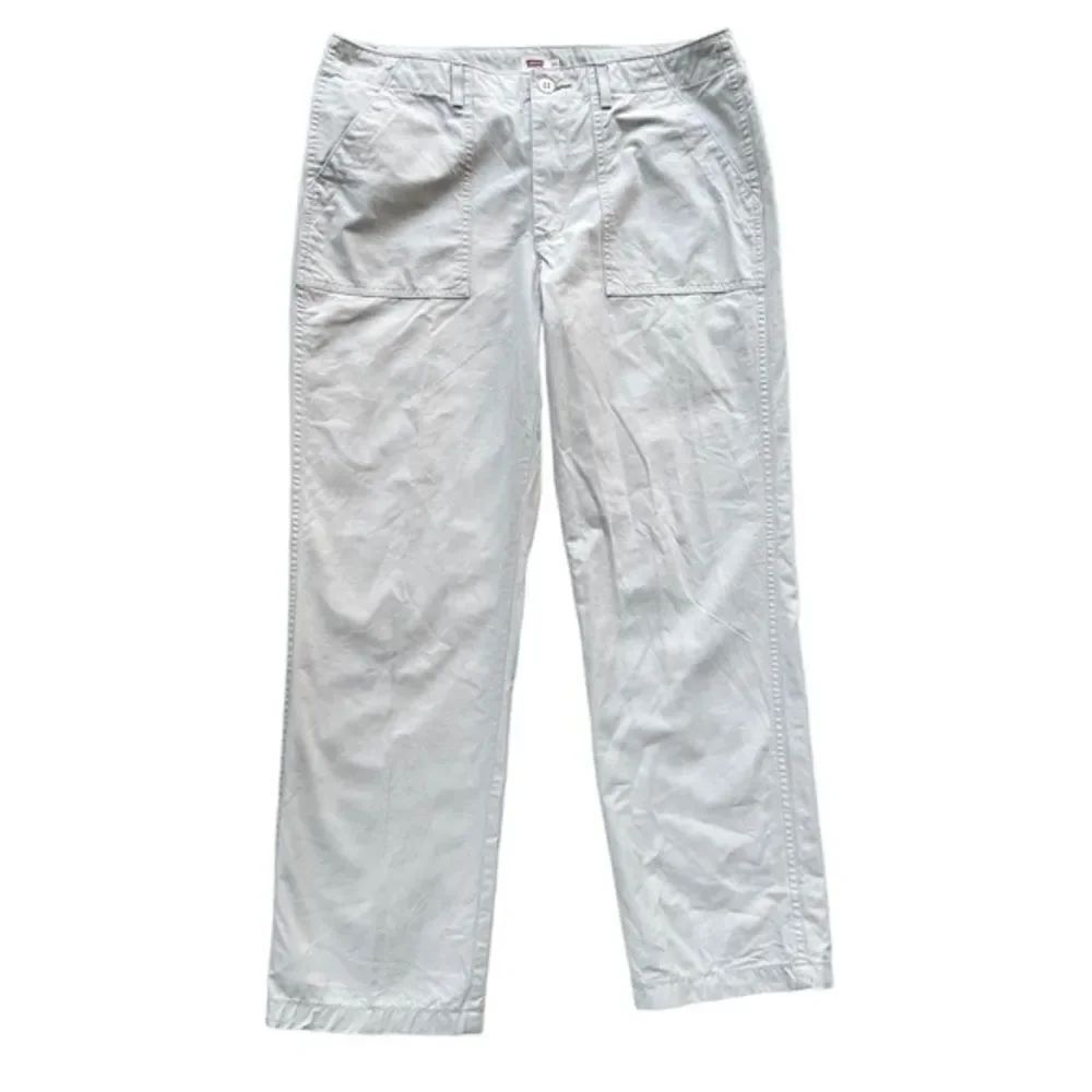 Levi’s khaki pants womens size 30